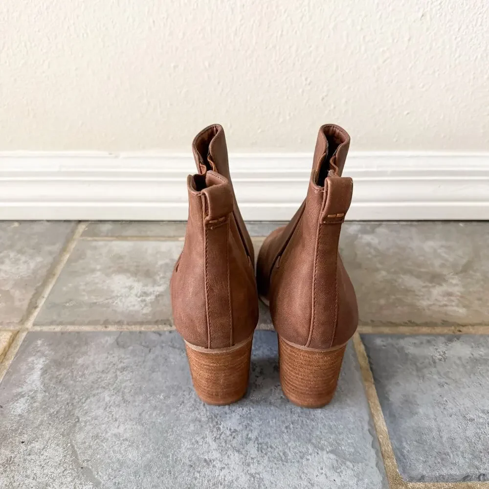 Madden Girl Brown Ankle Booties Block Heel Chelsea Boots Women’s 8.5